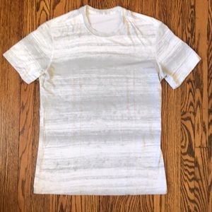 Lululemon grey and white T-shirt